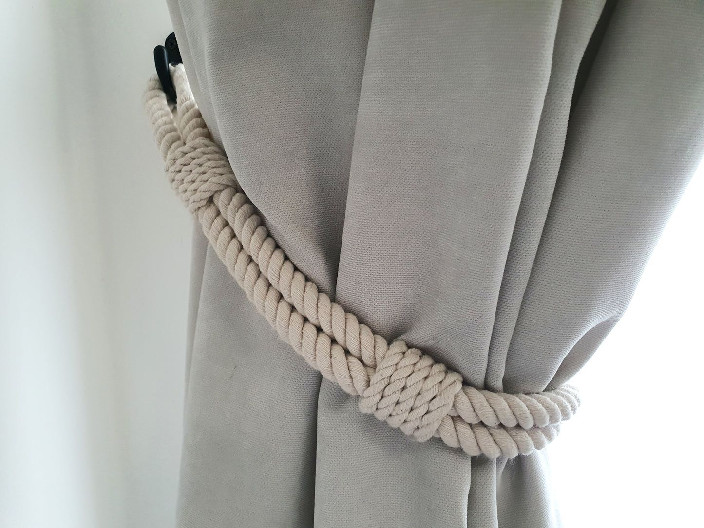 Twisted Cotton Rope Curtain Tieback - Chunky Knot Holdback for Boho Decor