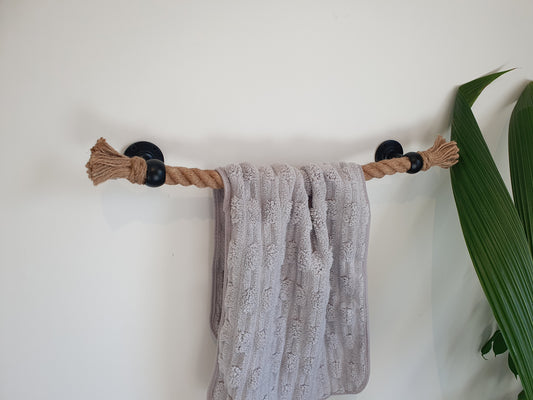 Jute Rope Towel Holder with Black Metal Brackets, 1 Inch Thick Nautical Bathroom Towel Bar, Farmhouse Wall Decor