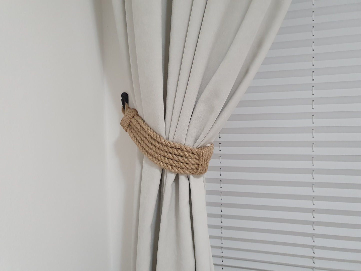 Chunky Jute Rope Curtain Tieback - Thick Natural Rope Holdback Rustic Decor