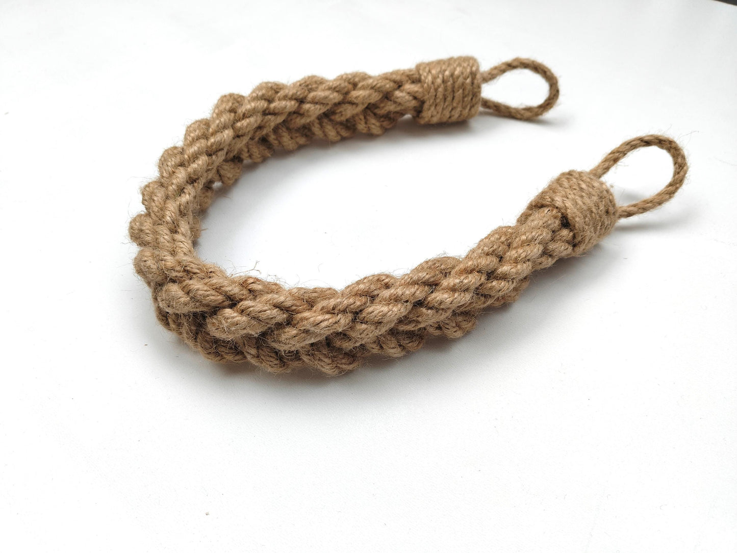 Curtain Tieback - Handmade Jute Braid Curtain Holdback for Cozy Home