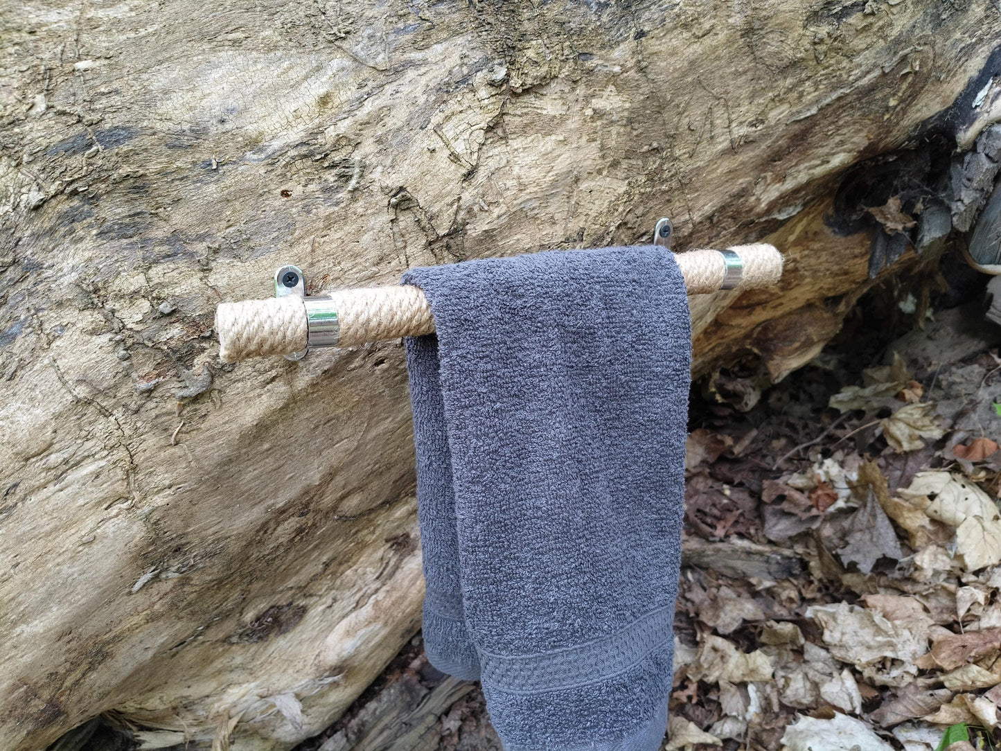 Handmade Jute Rope Towel Holder - Rustic Bathroom Towel Bar 40cm
